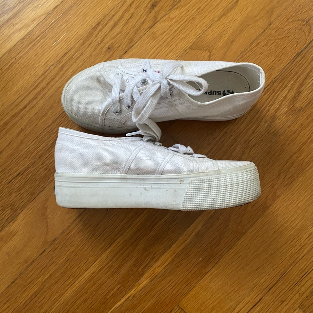 Platform Supergas - image 1